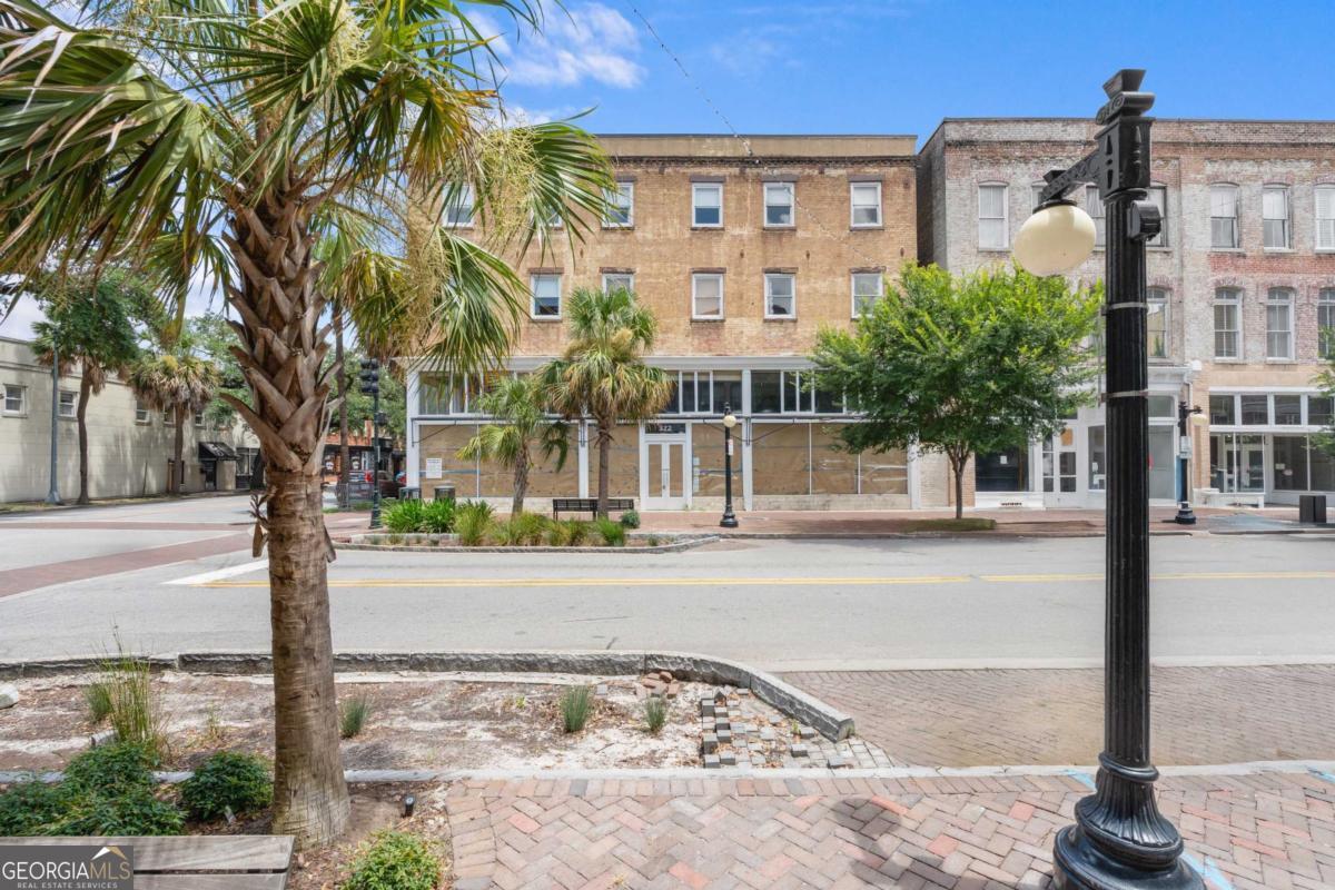 310 W Broughton Street Savannah GA 31401