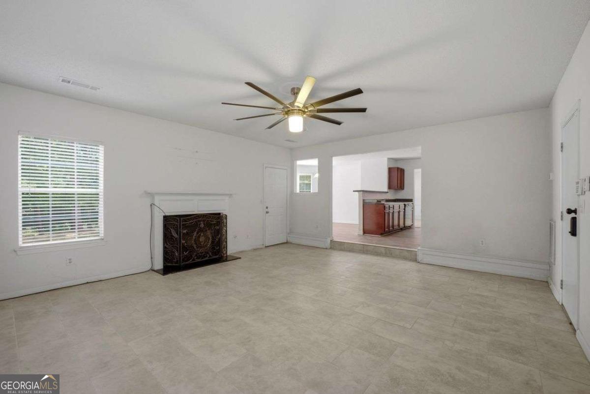 385 Kentwood Springs Drive Hampton GA 30228