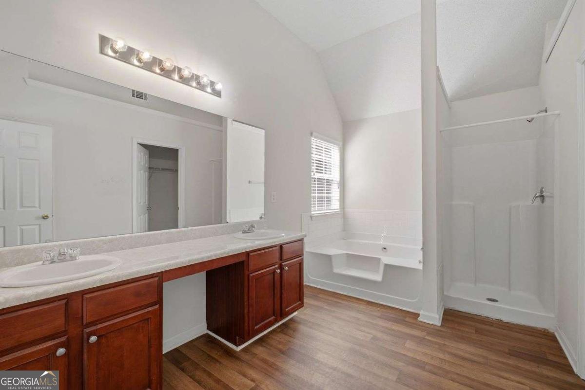 385 Kentwood Springs Drive Hampton GA 30228