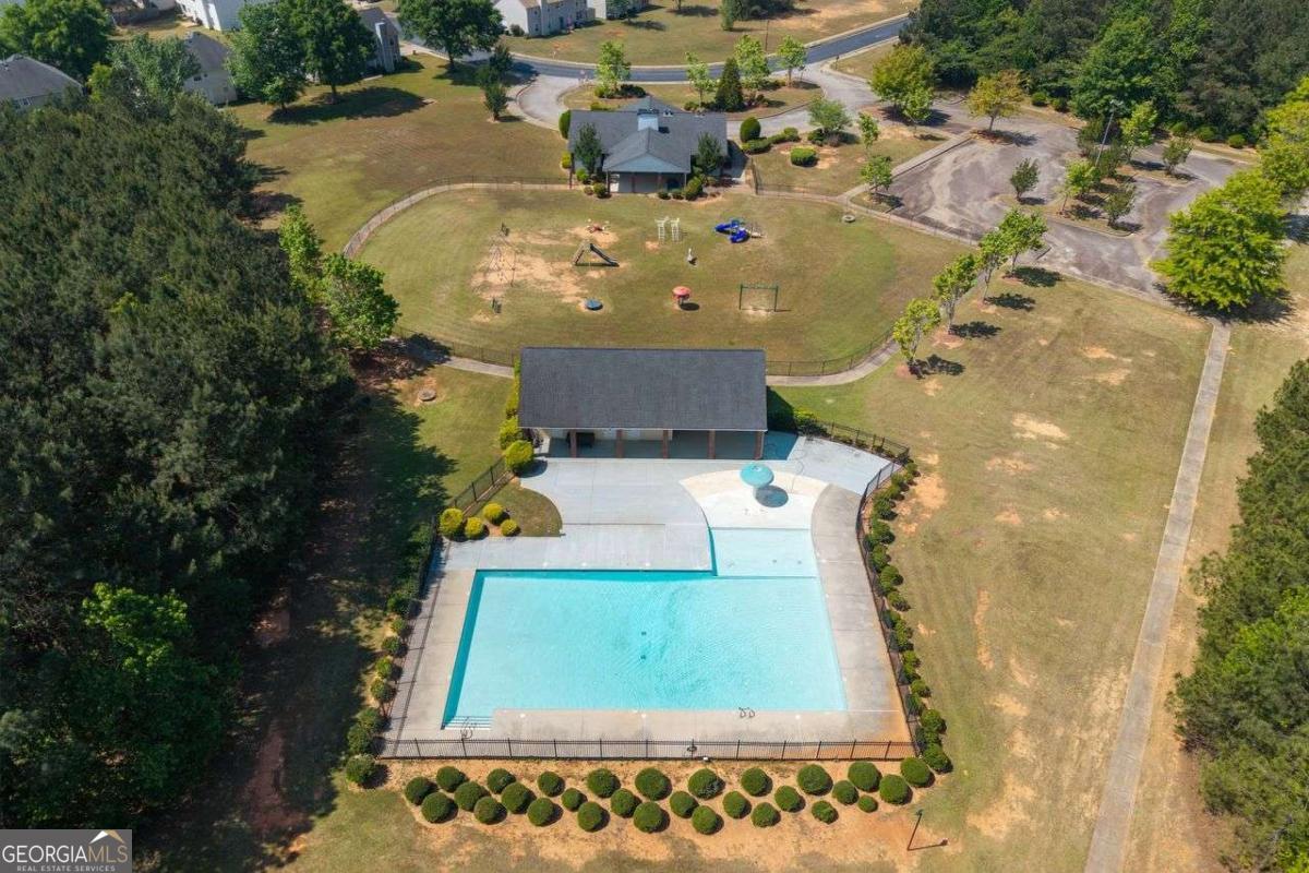 385 Kentwood Springs Drive Hampton GA 30228