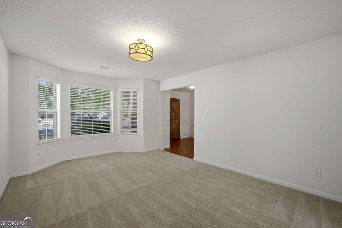 385 Kentwood Springs Drive Hampton GA 30228
