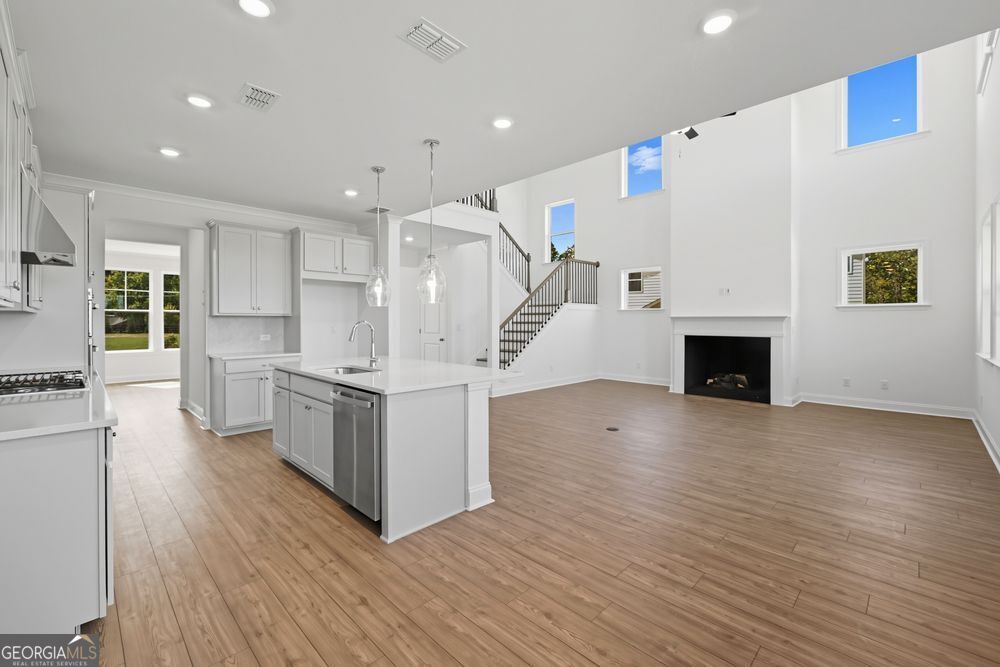 2841 Alley Carol Place Snellville GA 30078