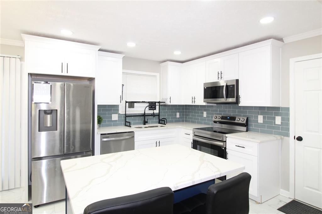 3367 Oak Drive Snellville GA 30078
