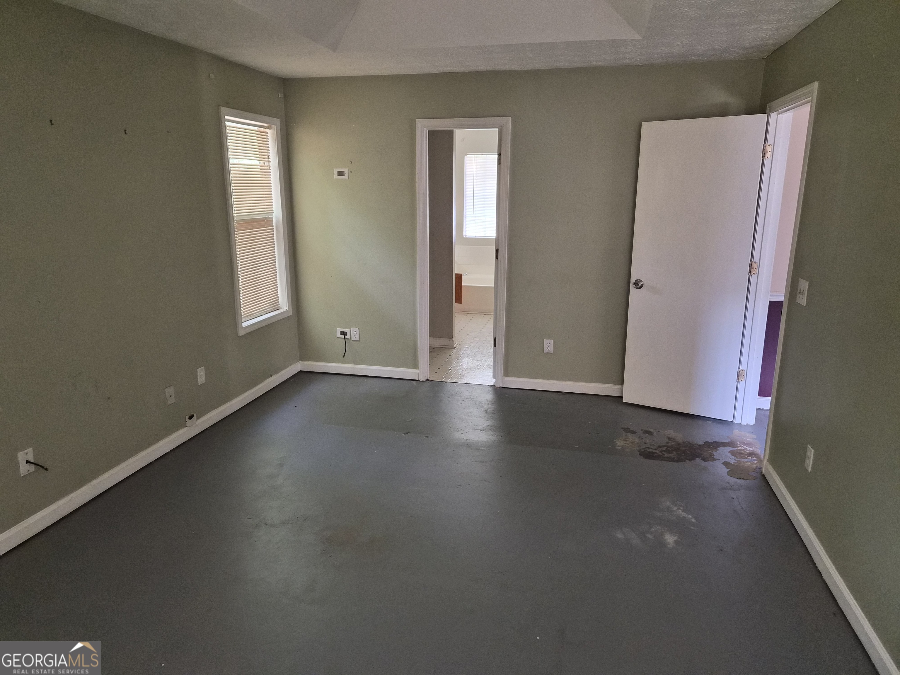 1812 Killarney Drive SW Marietta GA 30008