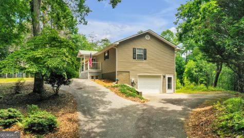 5111 Summer Wood Lane Young Harris GA 30582