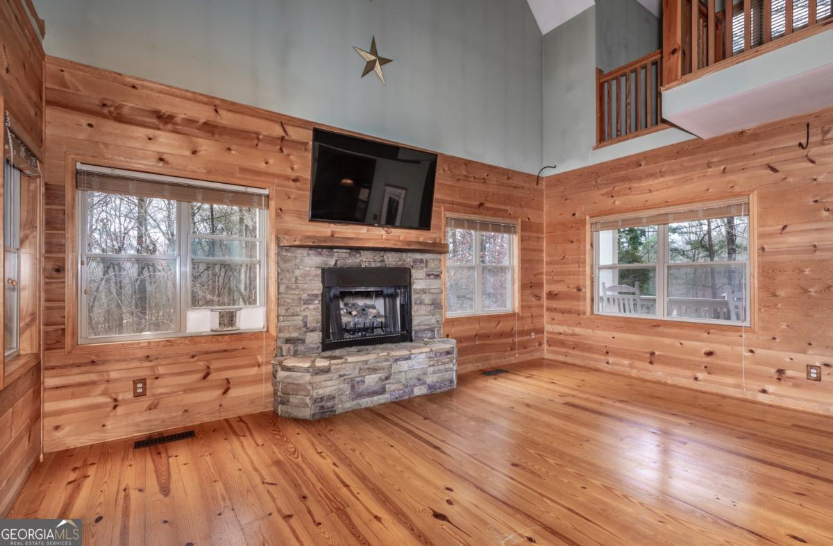 520 Newport Drive Ellijay GA 30540