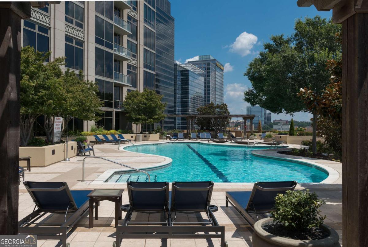 270 17th Street NW Atlanta GA 30363