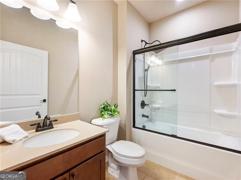 374 Eagles Bluff Way Hoschton GA 30548