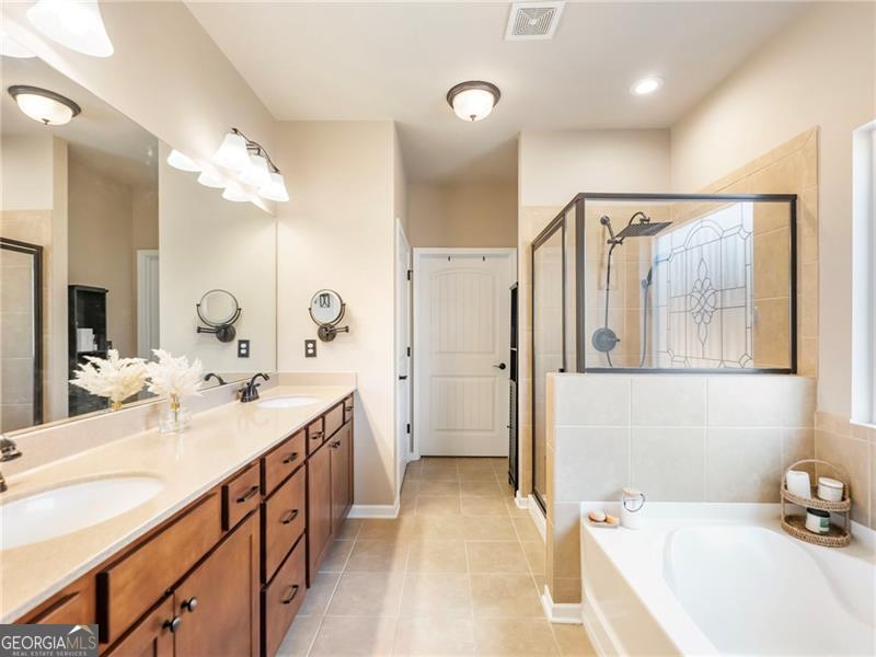 374 Eagles Bluff Way Hoschton GA 30548