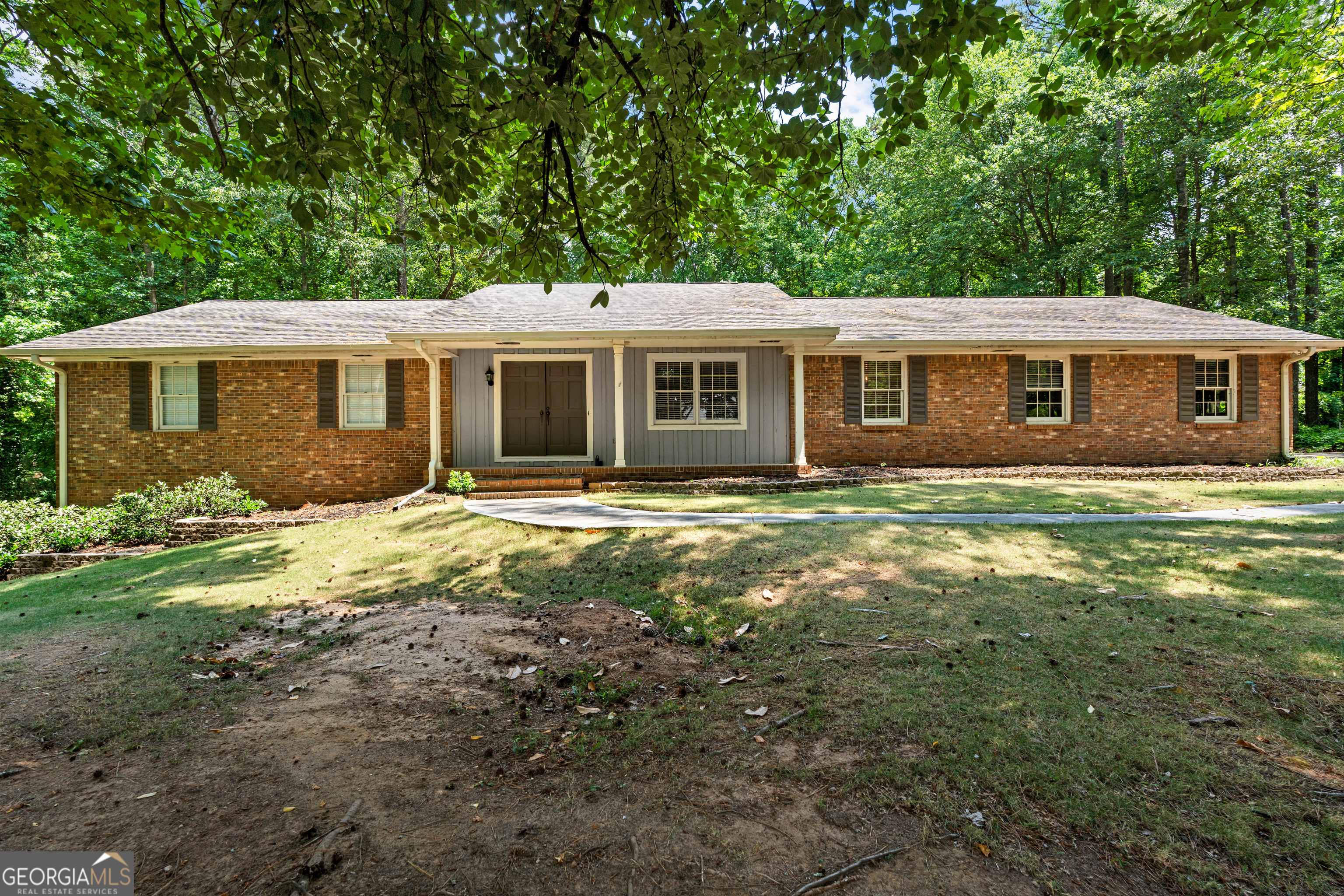 250 Devilla Trace Fayetteville GA 30214