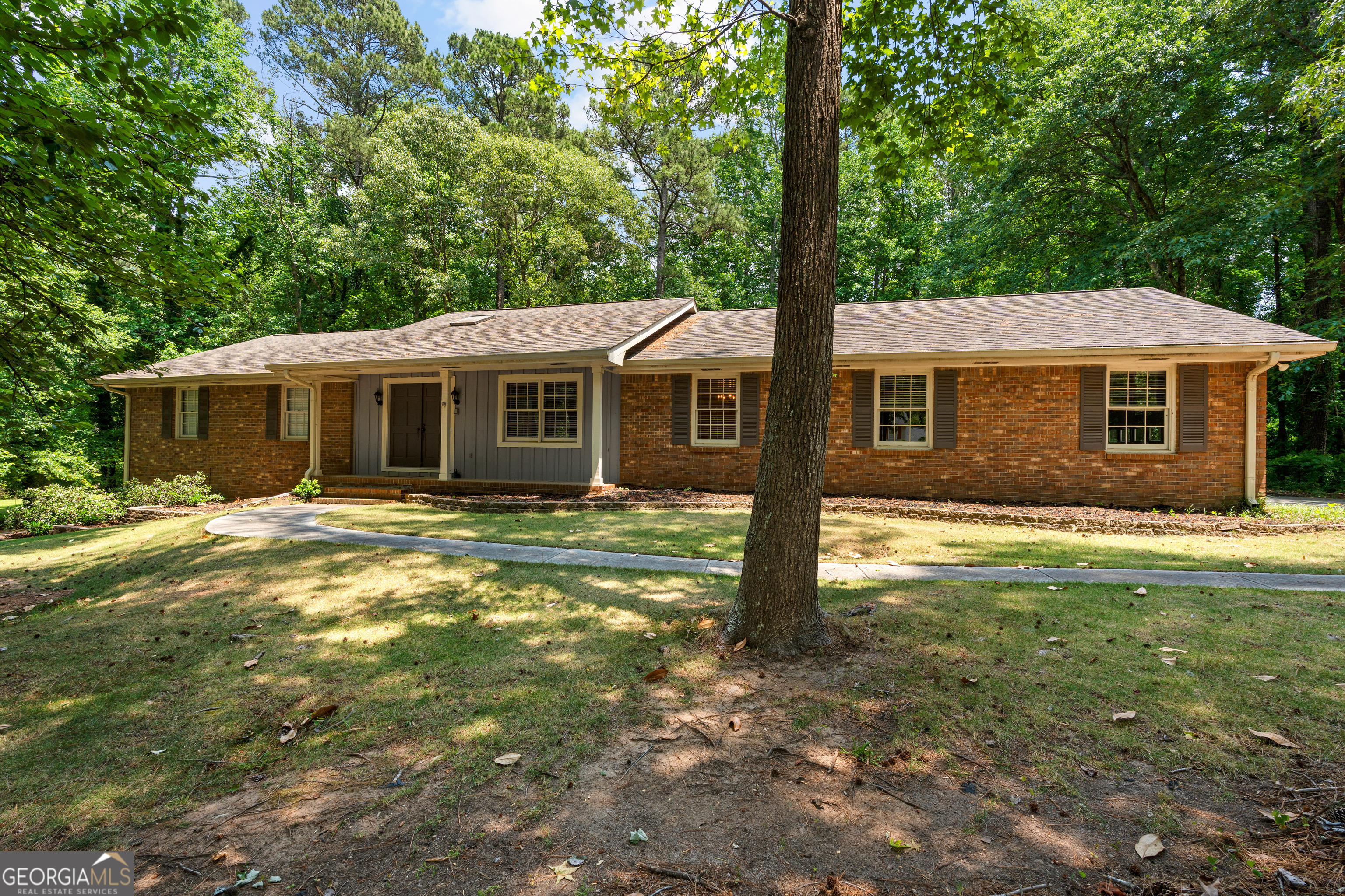 250 Devilla Trace Fayetteville GA 30214