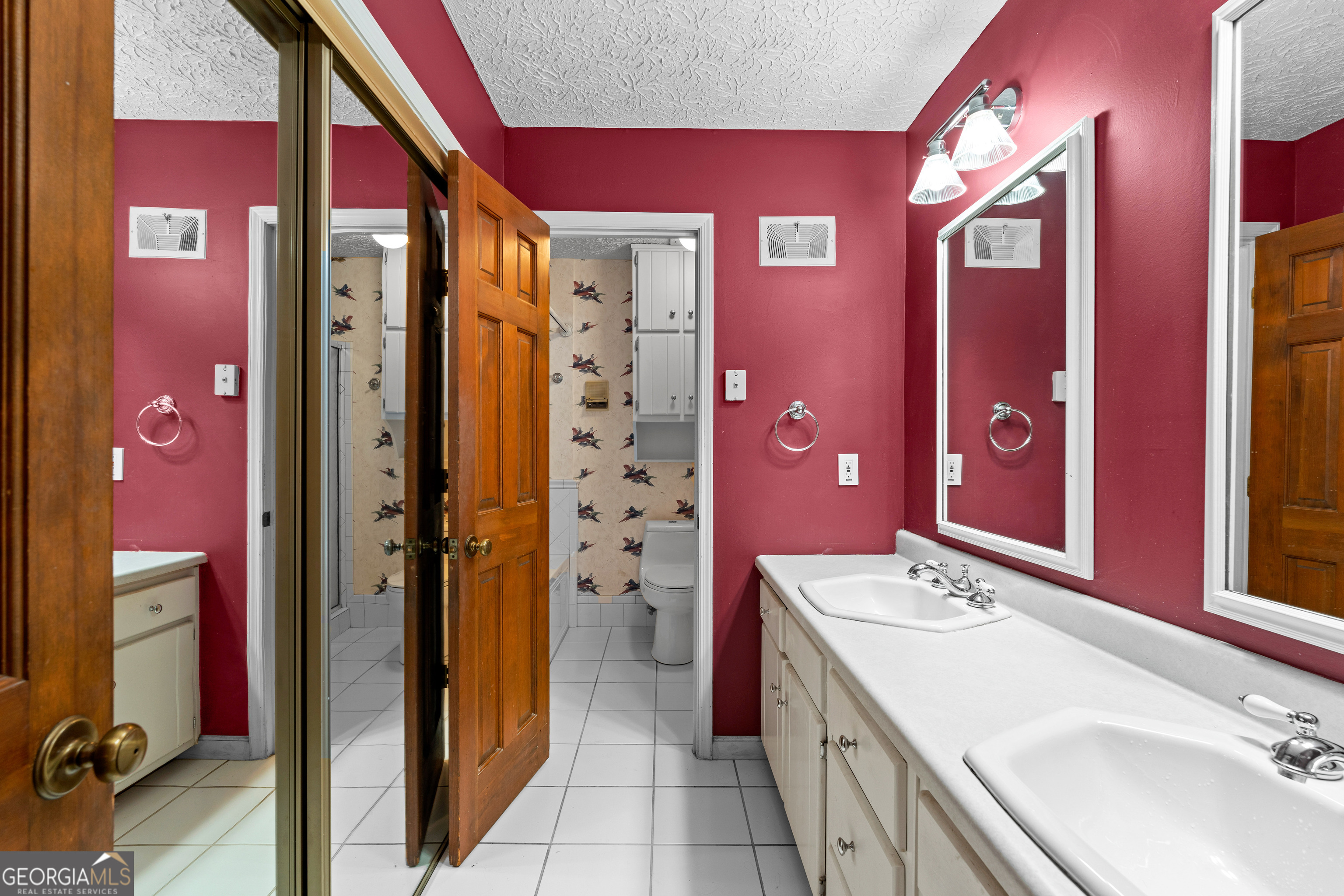 250 Devilla Trace Fayetteville GA 30214