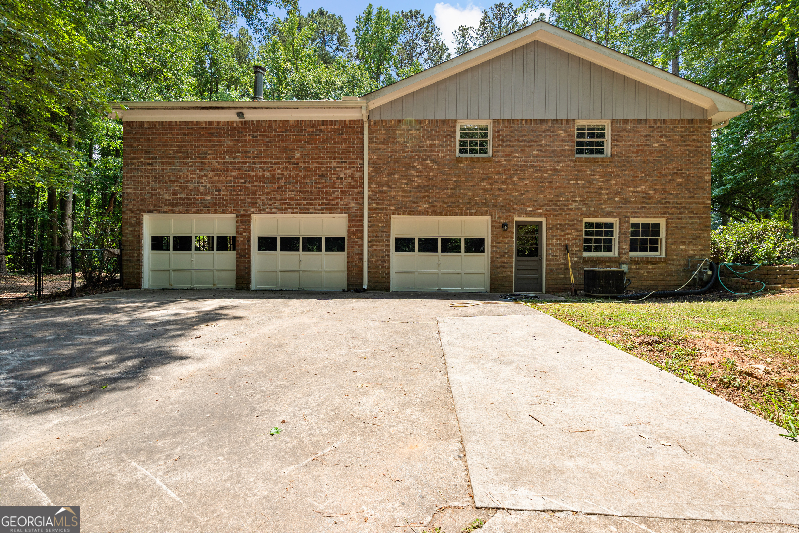 250 Devilla Trace Fayetteville GA 30214
