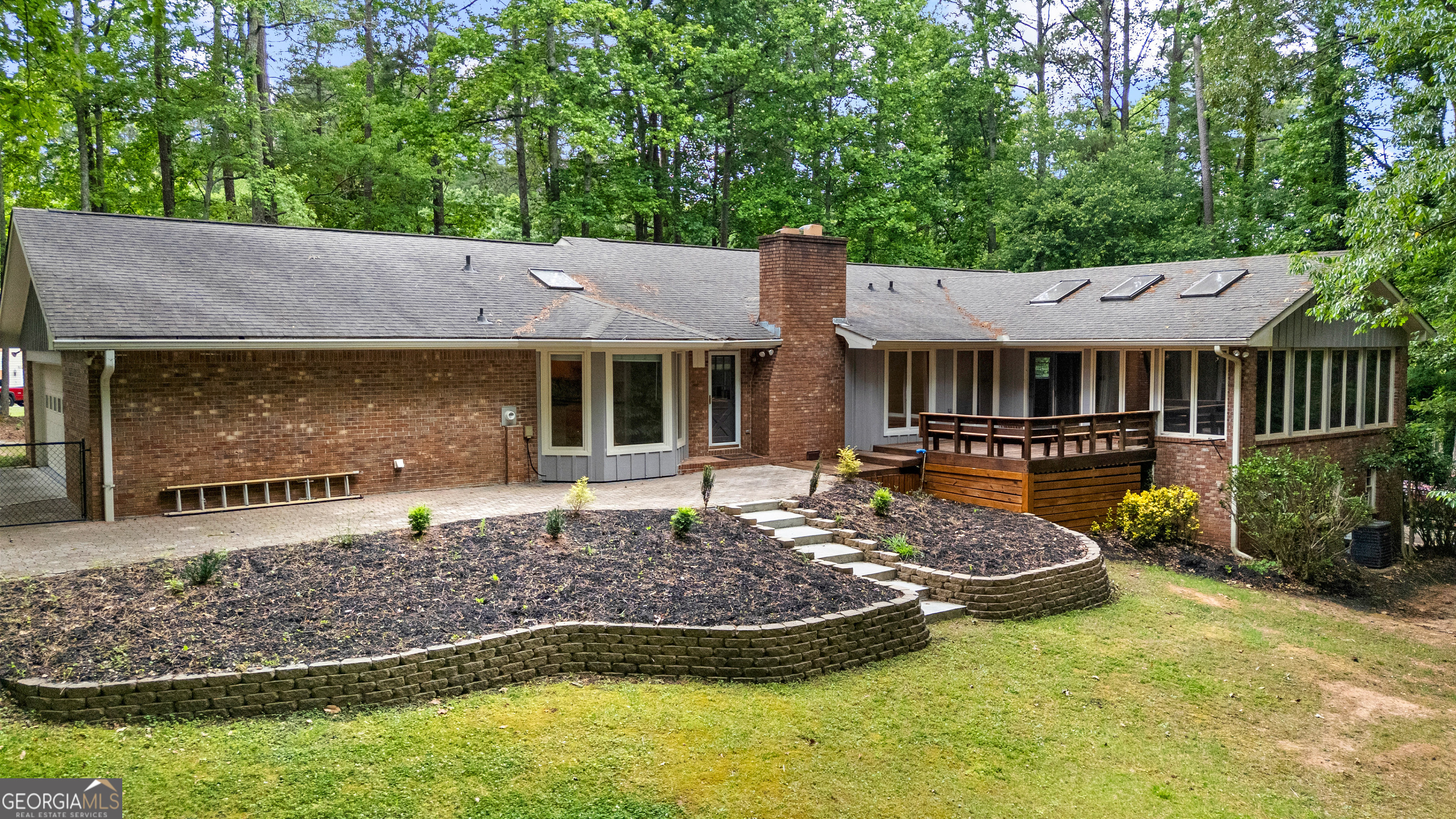 250 Devilla Trace Fayetteville GA 30214