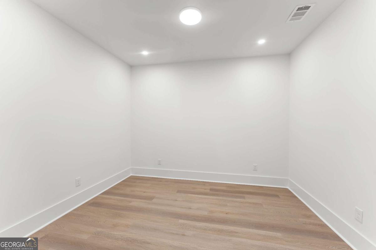 122 Martha Avenue Atlanta GA 30317
