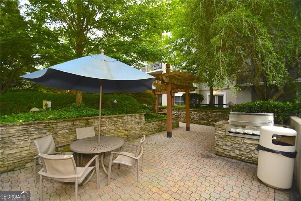 4248 River Green Drive NW Atlanta GA 30327