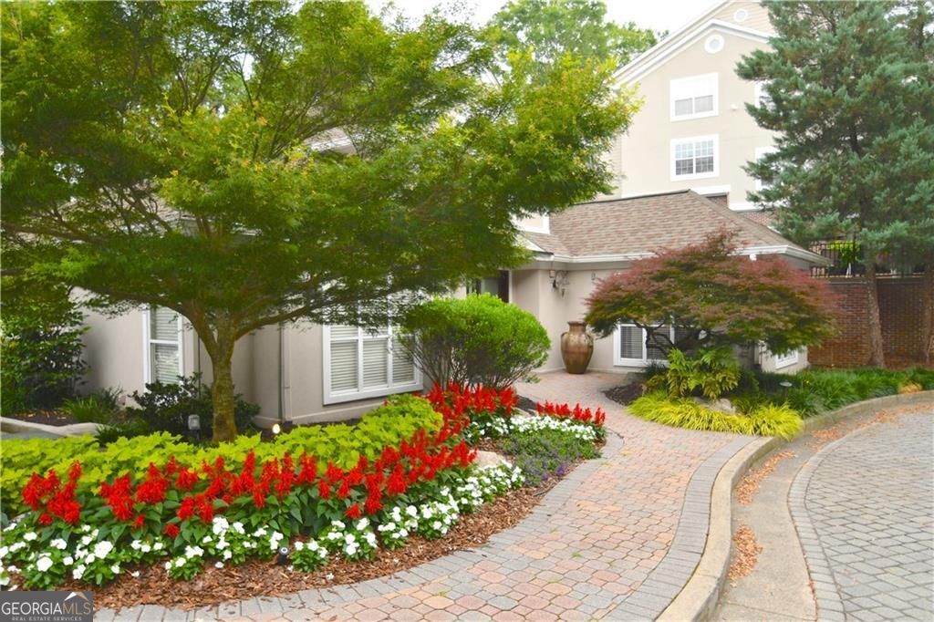 4248 River Green Drive NW Atlanta GA 30327