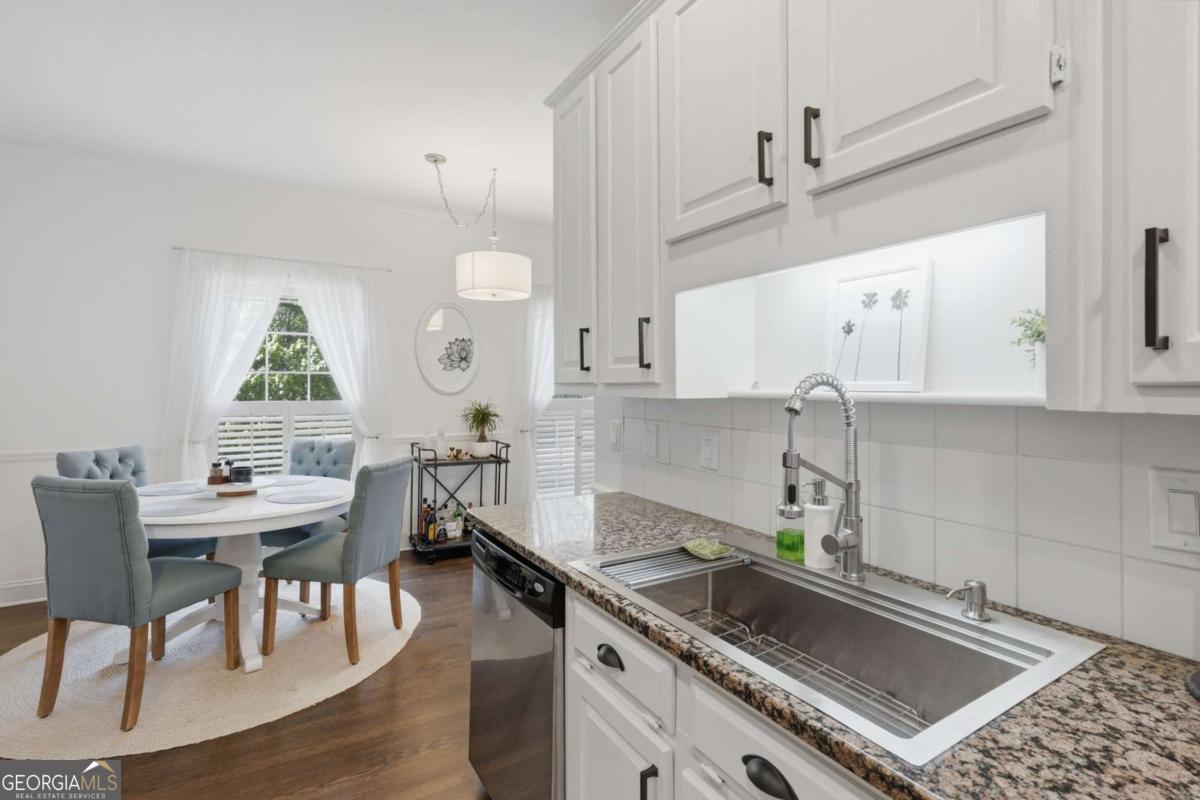 5211 Glenridge Drive Atlanta GA 30342