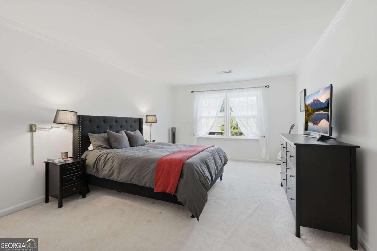 5211 Glenridge Drive Atlanta GA 30342