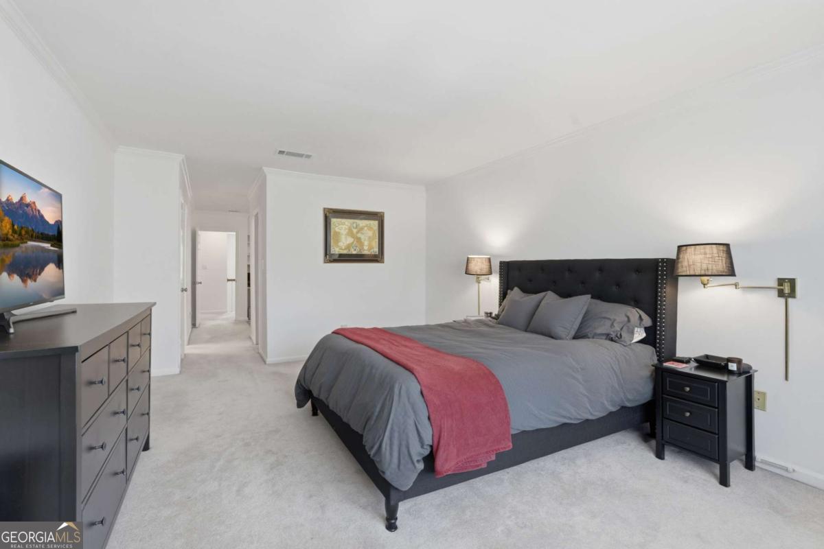 5211 Glenridge Drive Atlanta GA 30342