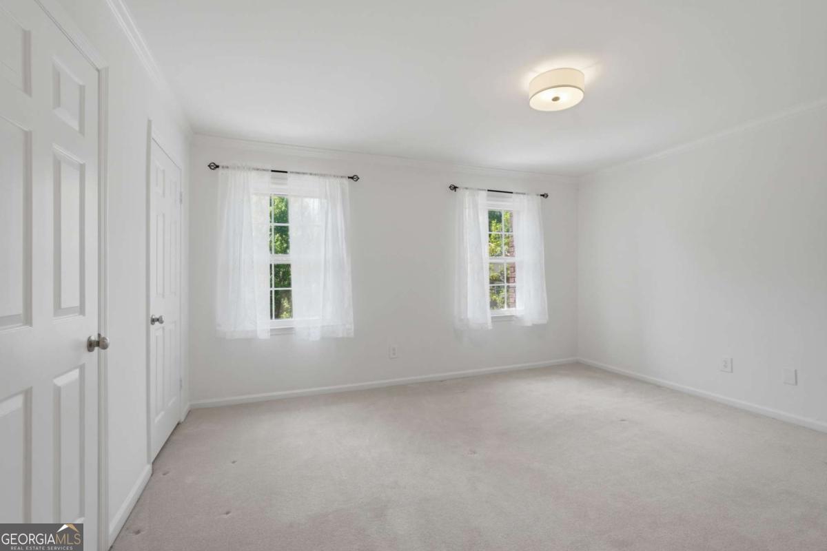 5211 Glenridge Drive Atlanta GA 30342