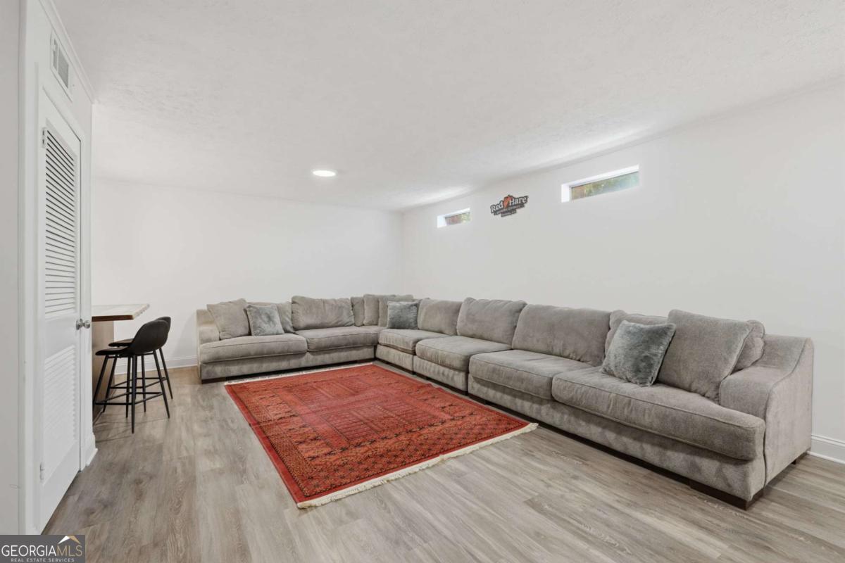 5211 Glenridge Drive Atlanta GA 30342