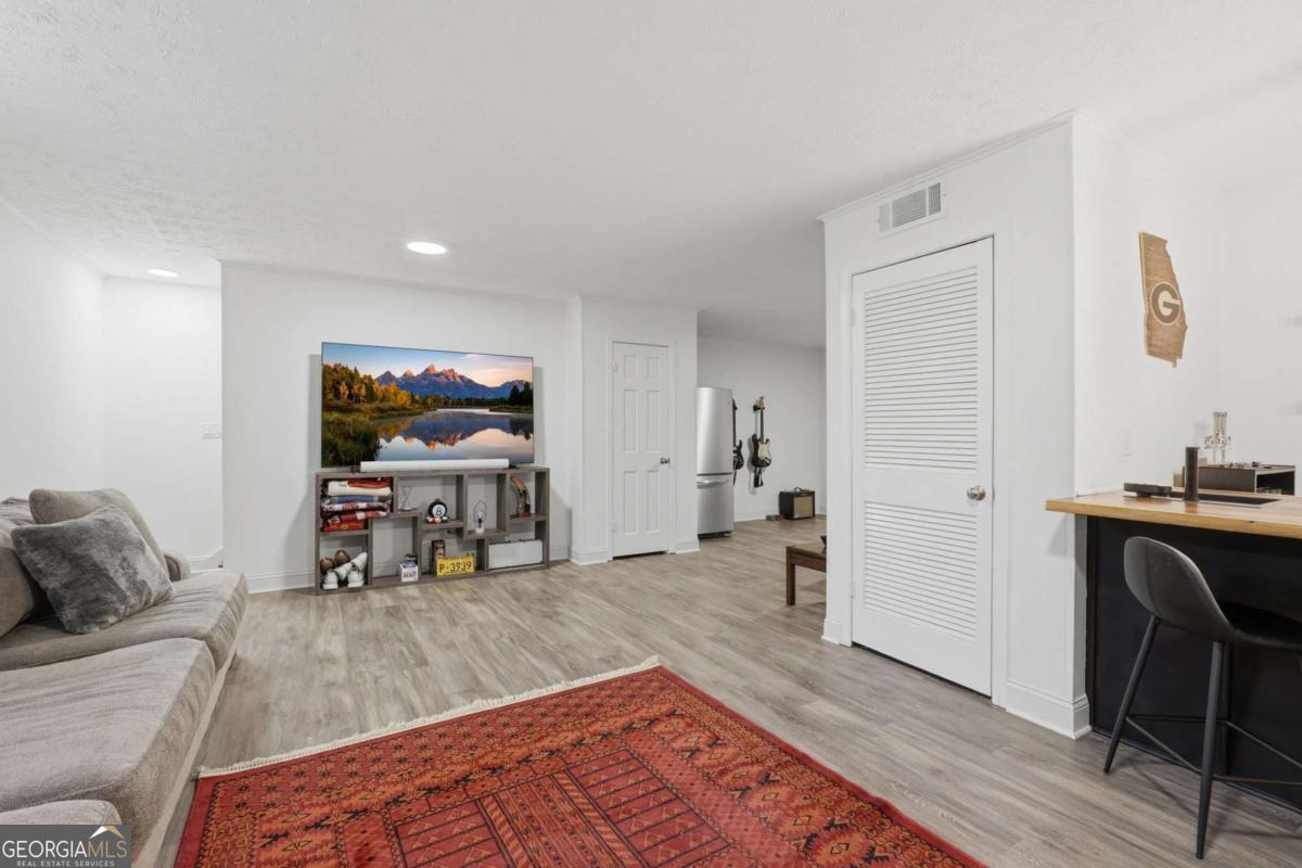 5211 Glenridge Drive Atlanta GA 30342