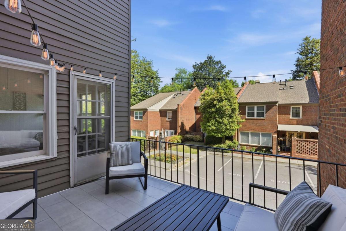 5211 Glenridge Drive Atlanta GA 30342