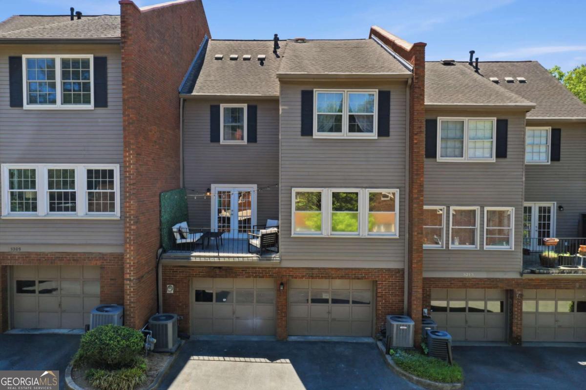5211 Glenridge Drive Atlanta GA 30342