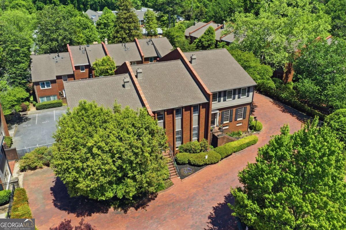 5211 Glenridge Drive Atlanta GA 30342