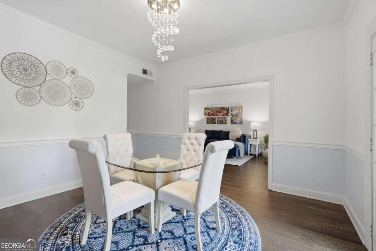 5211 Glenridge Drive Atlanta GA 30342
