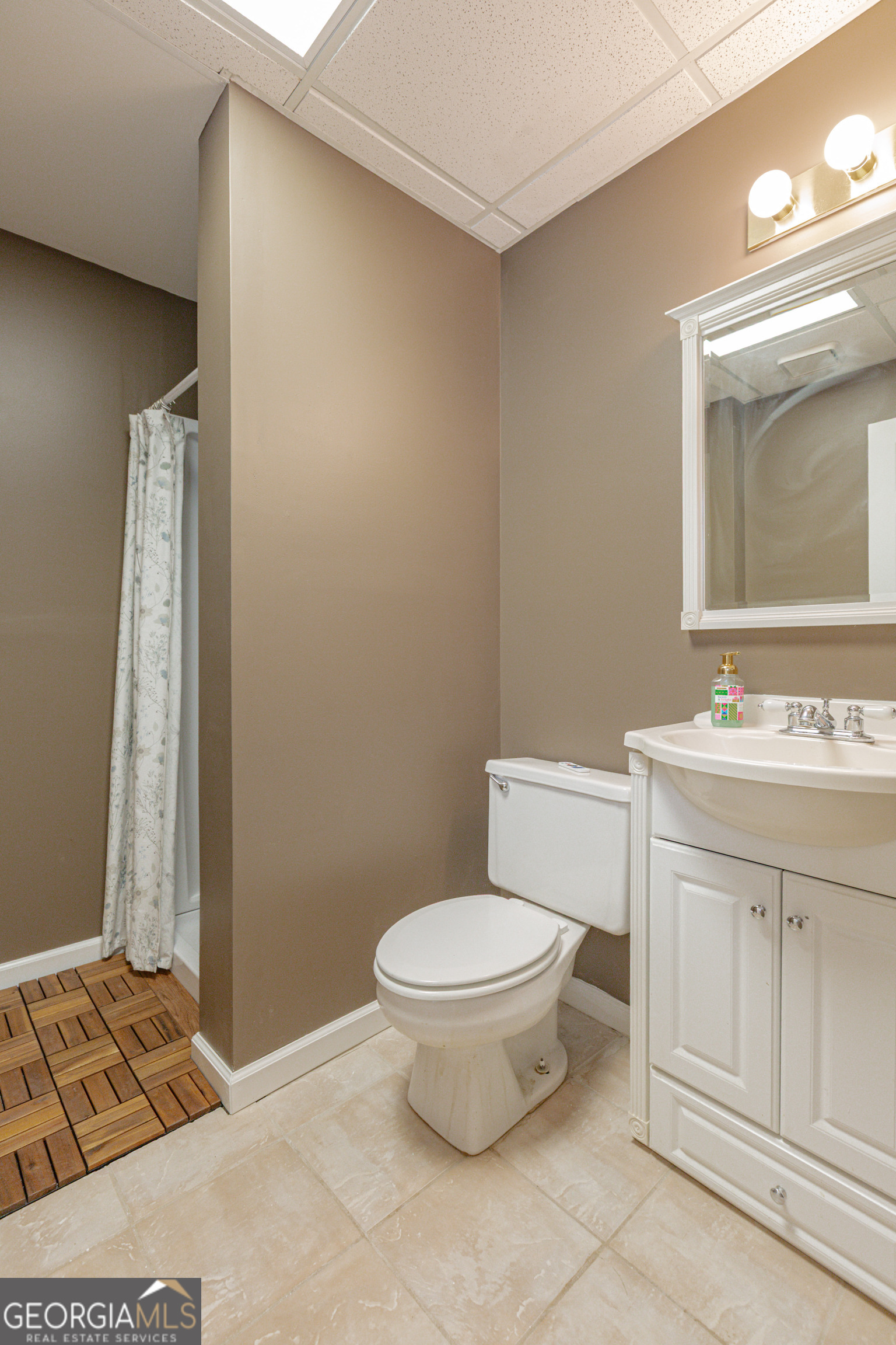 605 Rowe Road Senoia GA 30276