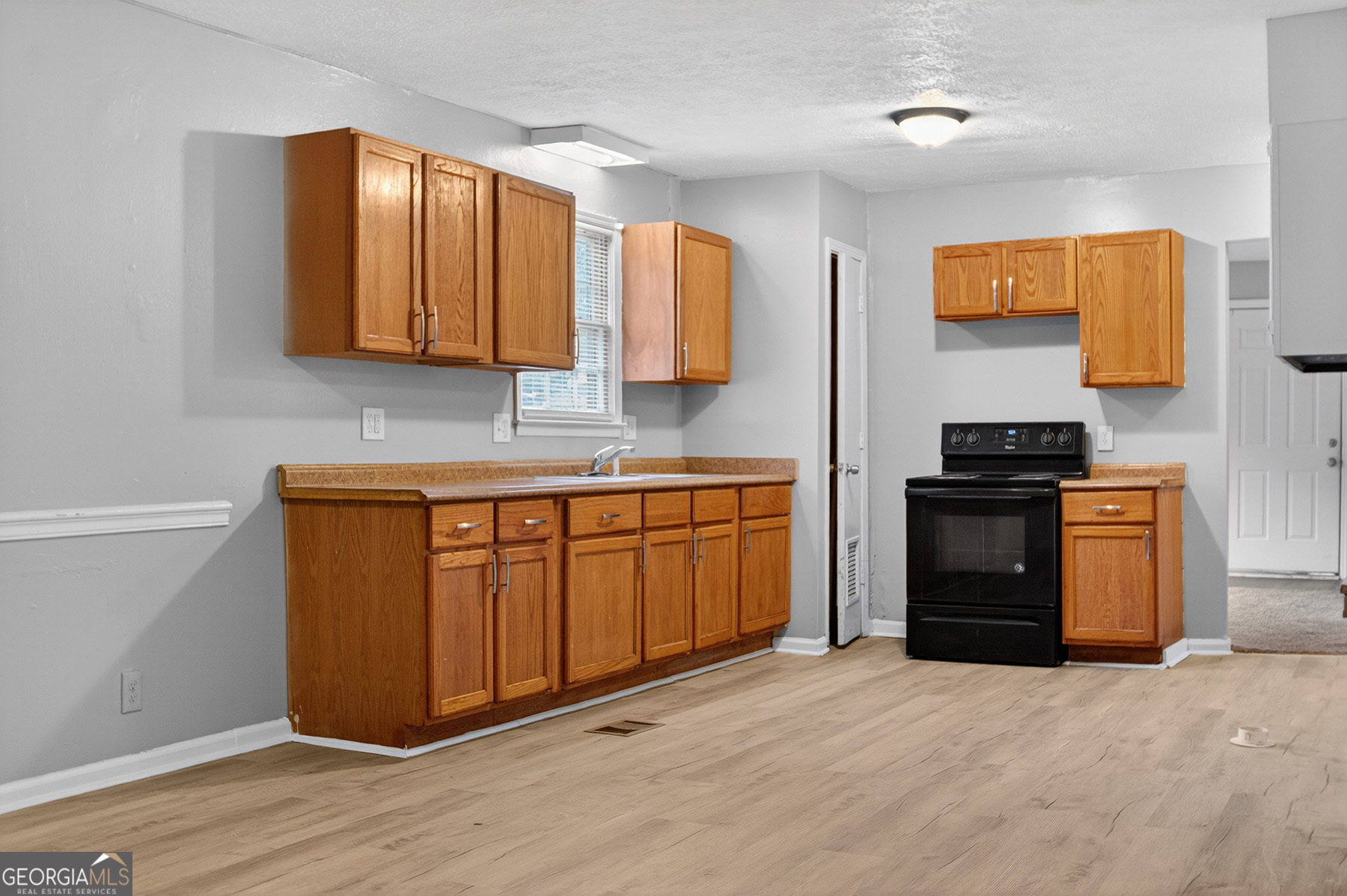 1154 Davis Circle Macon GA 31211