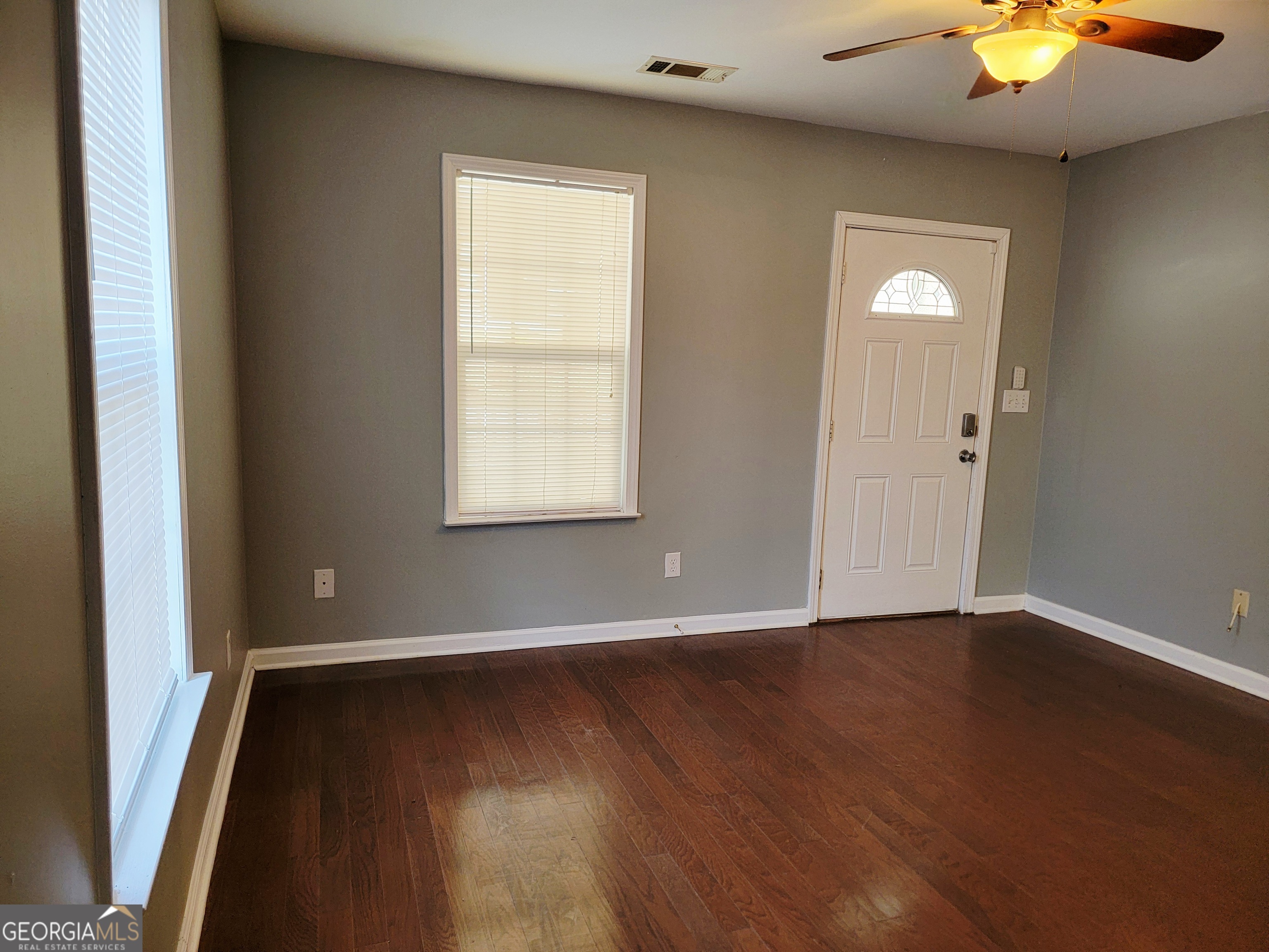 3446 Lee Street East Point GA 30344