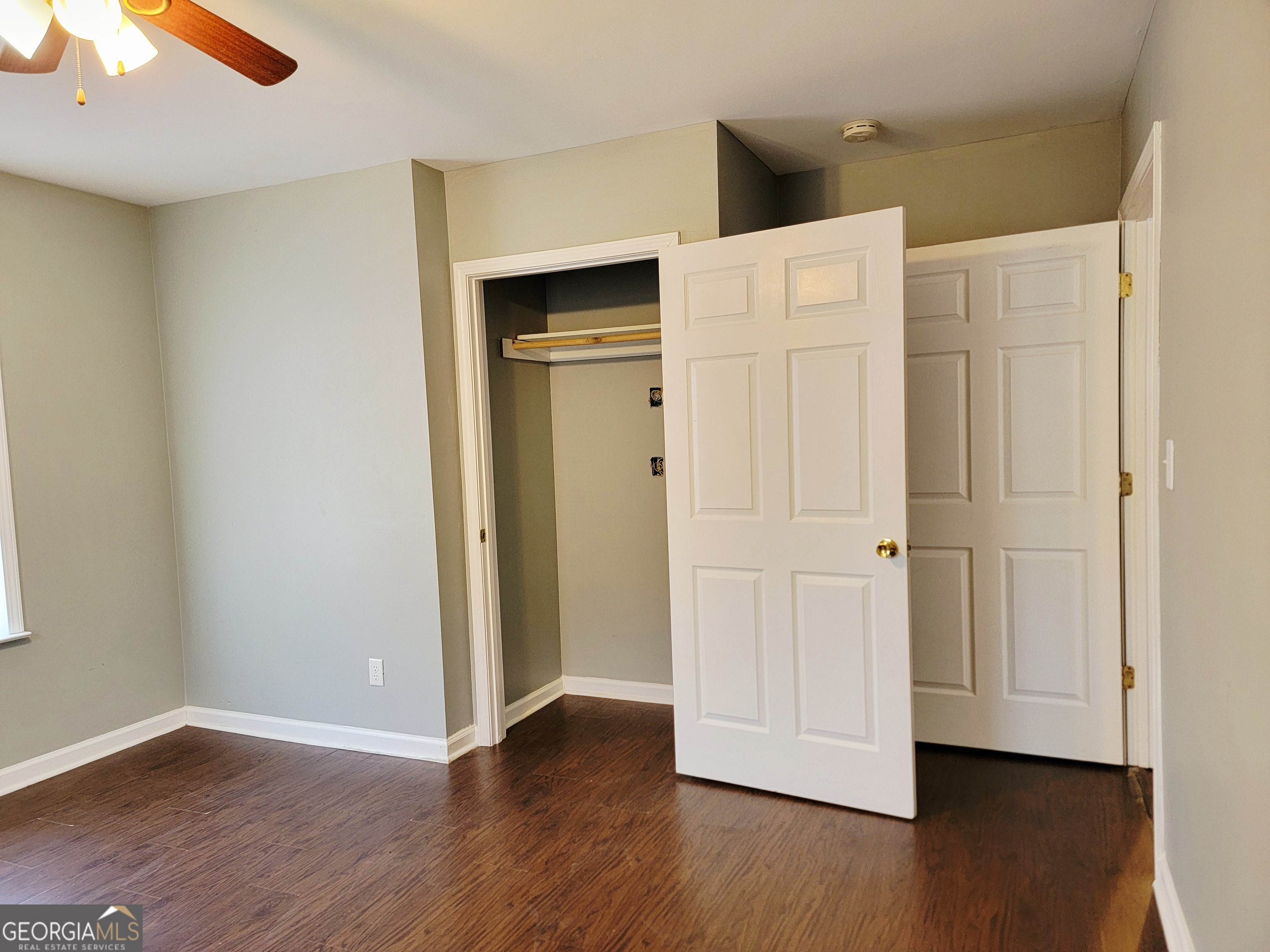 3446 Lee Street East Point GA 30344