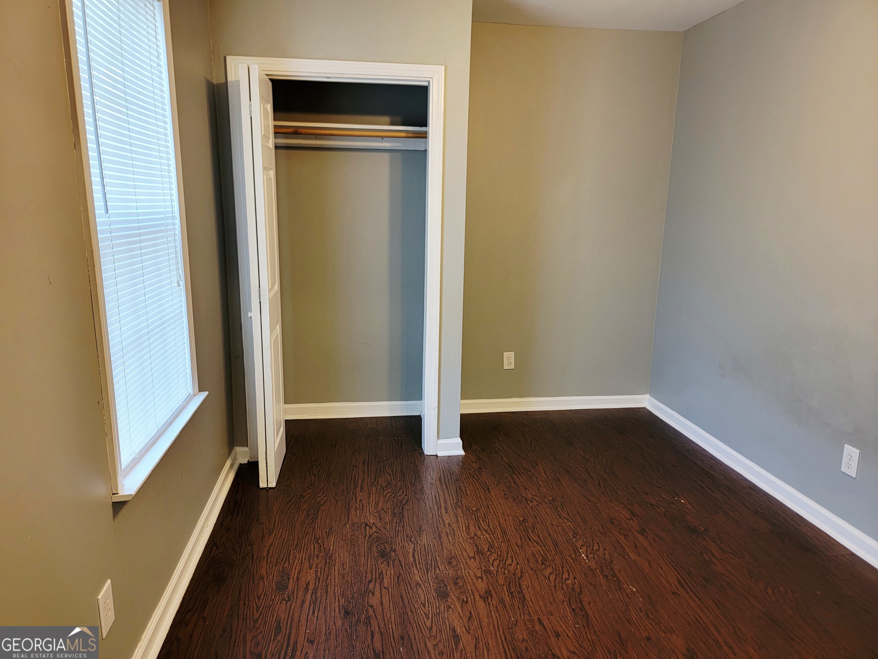 3446 Lee Street East Point GA 30344