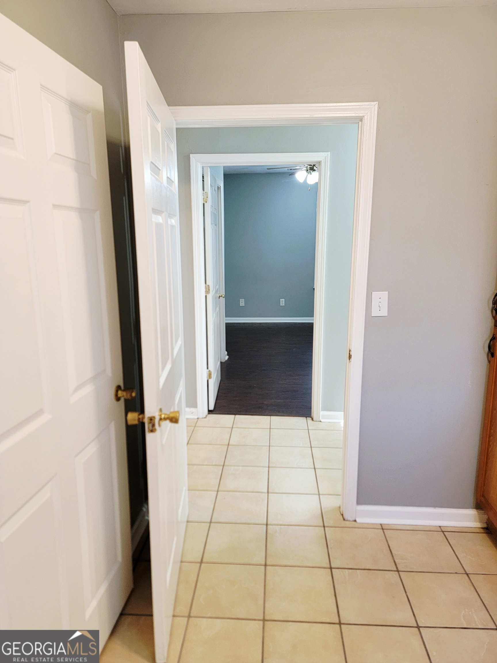 3446 Lee Street East Point GA 30344