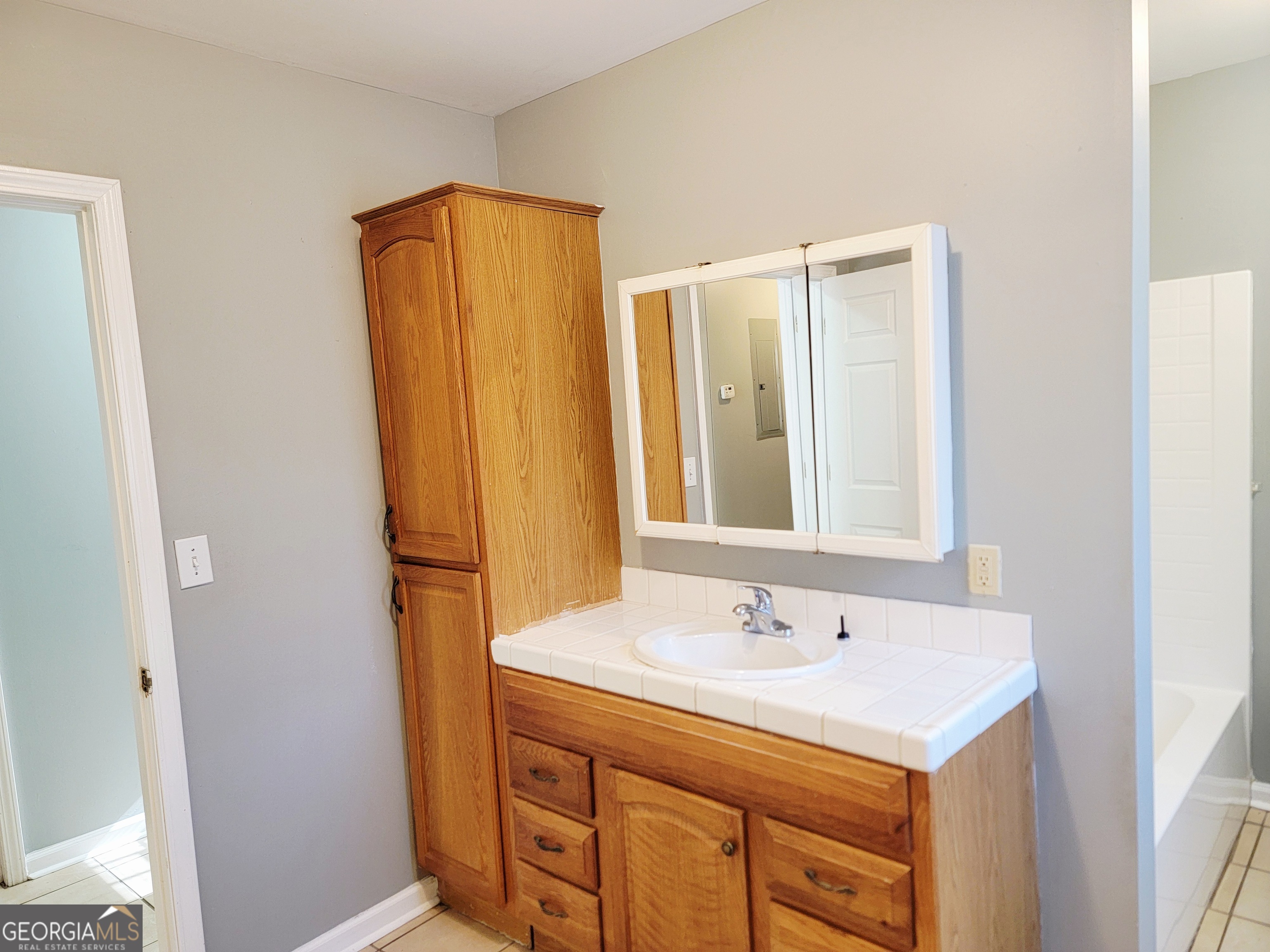 3446 Lee Street East Point GA 30344