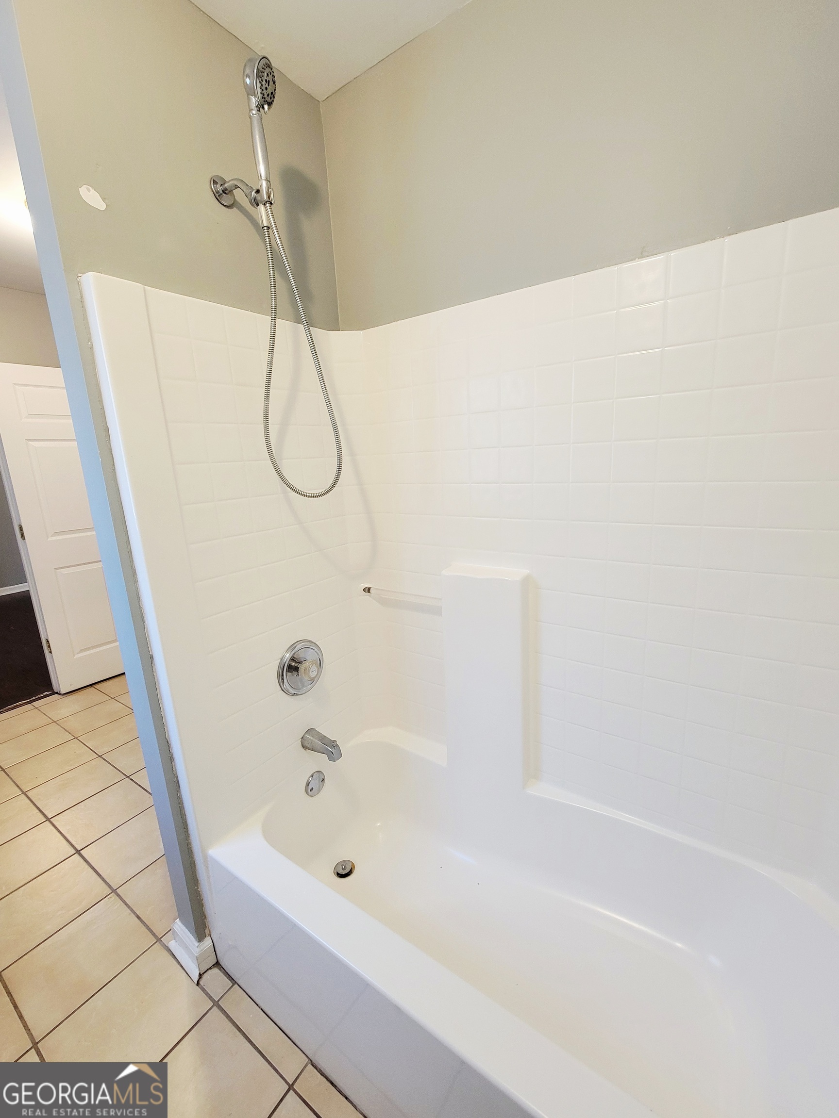 3446 Lee Street East Point GA 30344