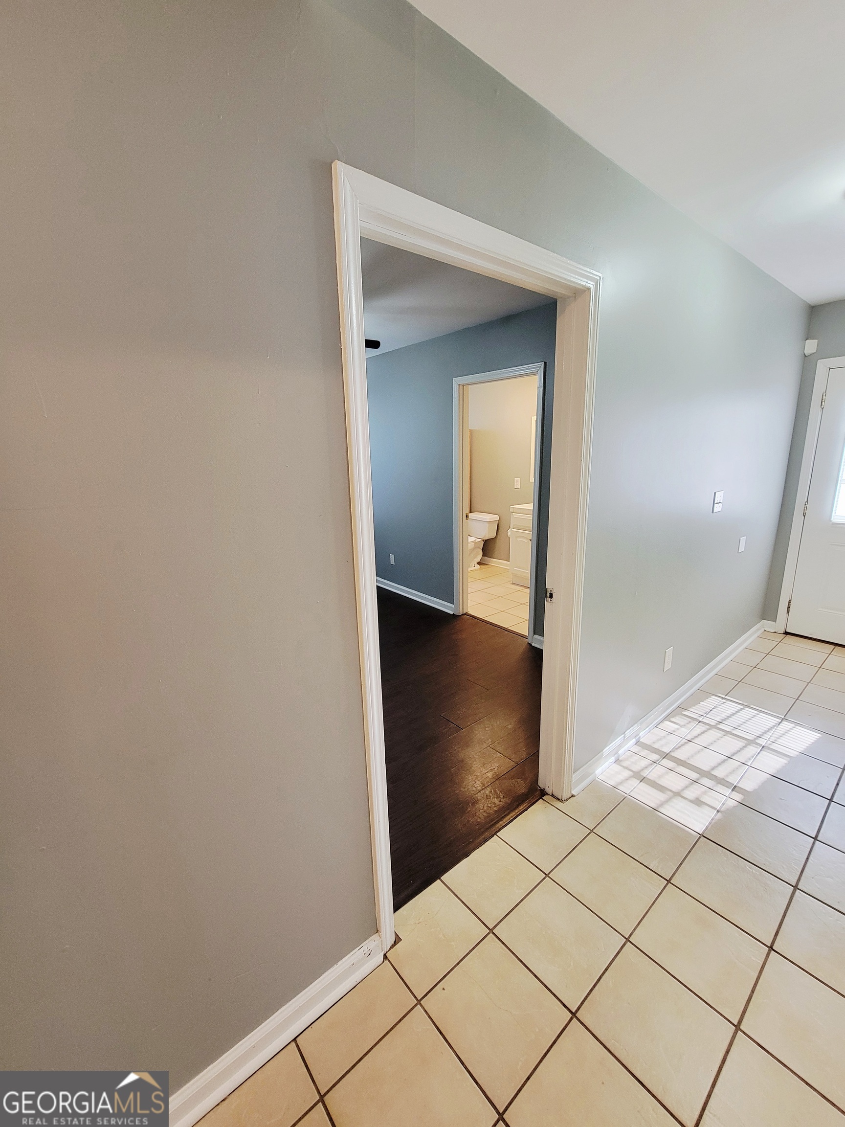 3446 Lee Street East Point GA 30344