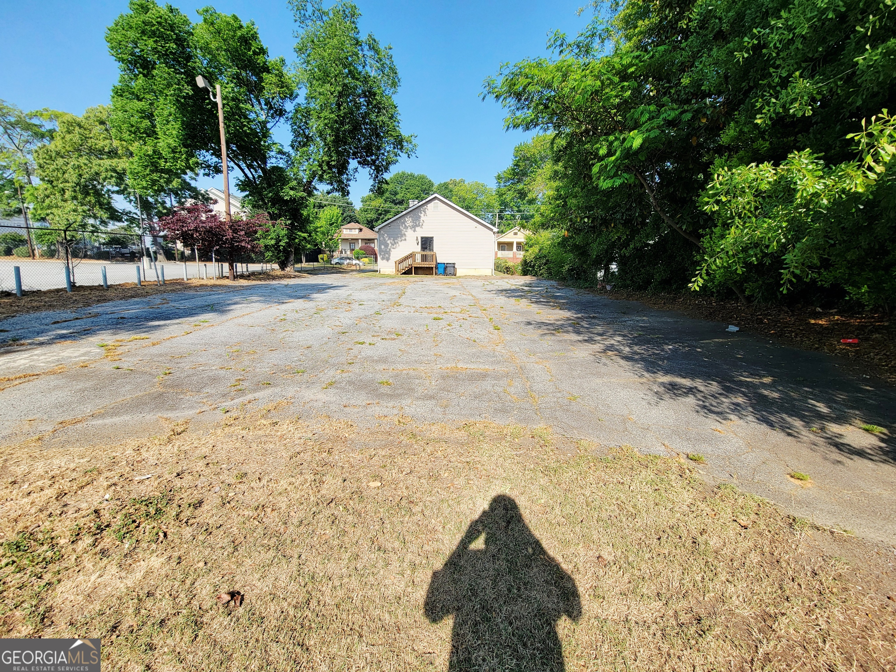 3446 Lee Street East Point GA 30344