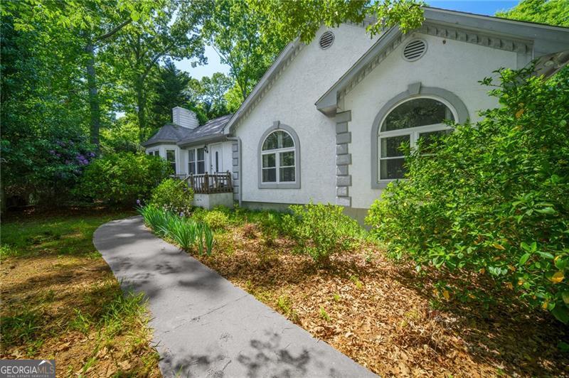 111 Allatoona Drive Woodstock GA 30189