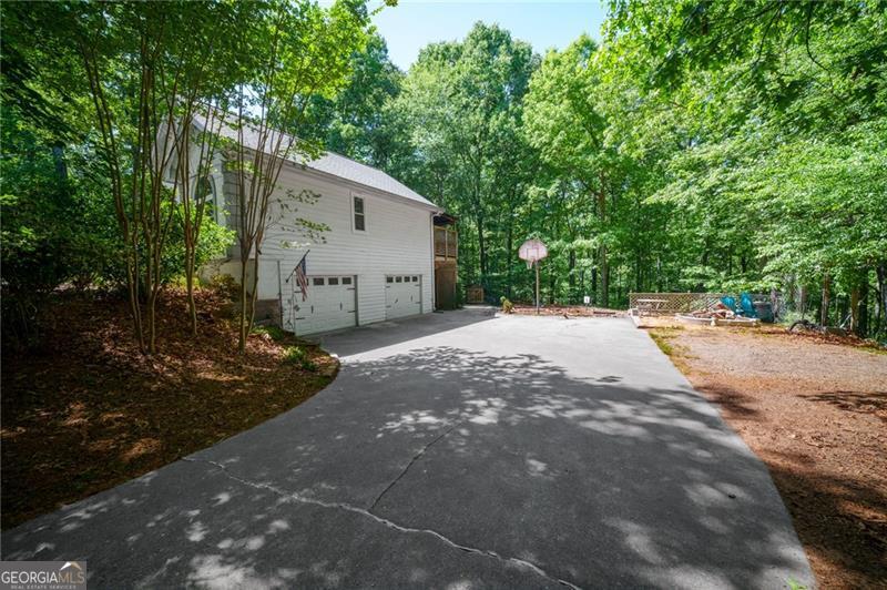 111 Allatoona Drive Woodstock GA 30189