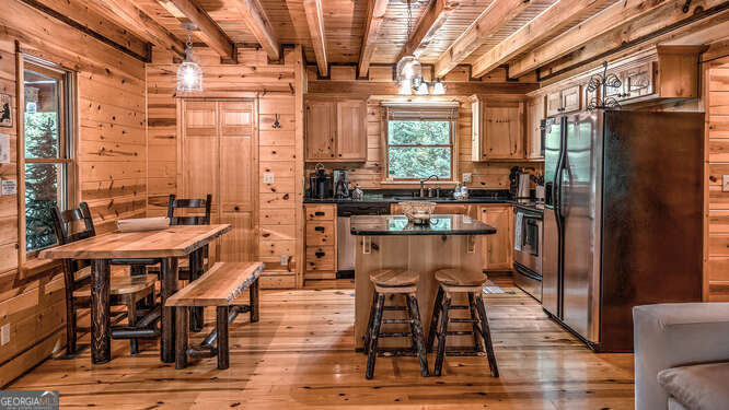 395 Mill Creek Acres Blue Ridge GA 30513