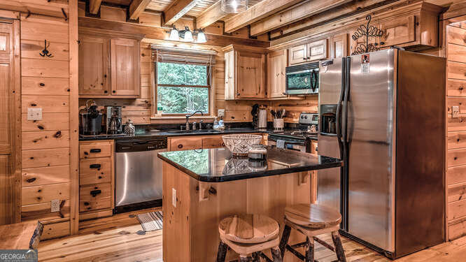 395 Mill Creek Acres Blue Ridge GA 30513
