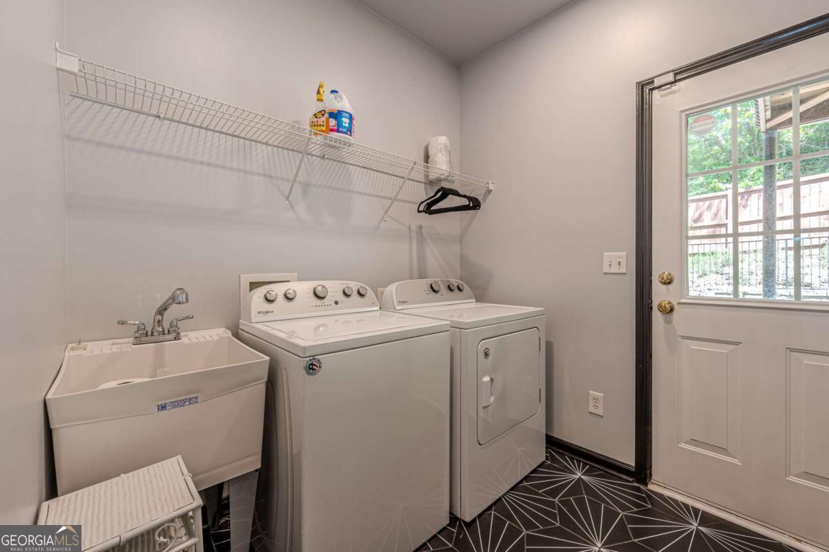 2505 Bridlewood Drive Atlanta GA 30339
