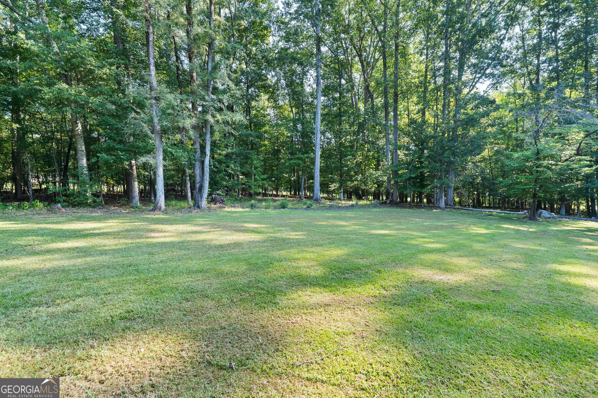 156 Log Cabin Road NE Milledgeville GA 31061