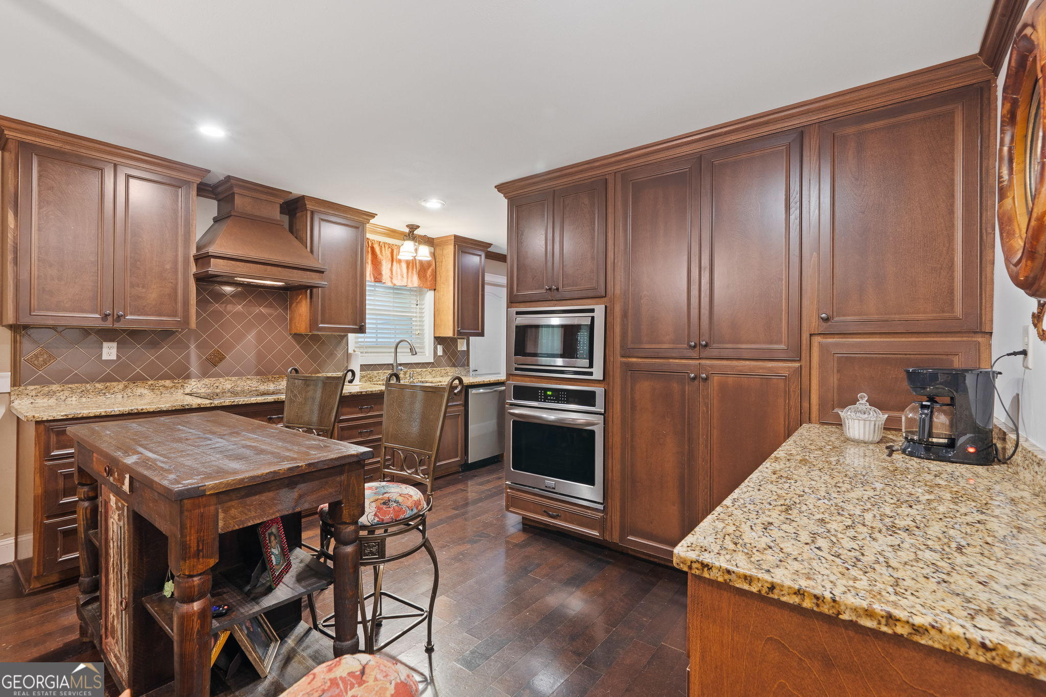 156 Log Cabin Road NE Milledgeville GA 31061