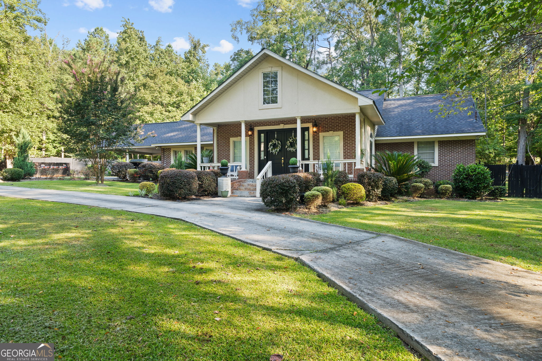 156 Log Cabin Road NE Milledgeville GA 31061