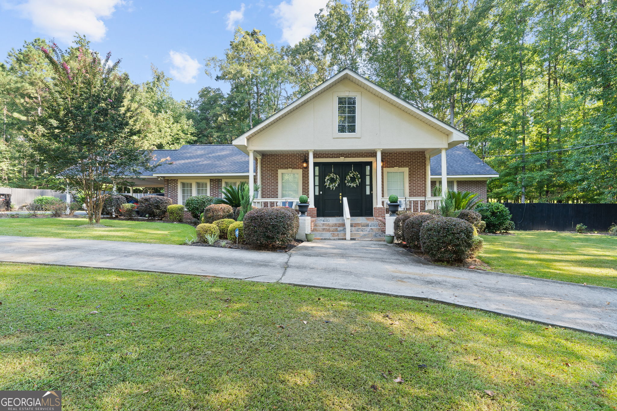 156 Log Cabin Road NE Milledgeville GA 31061